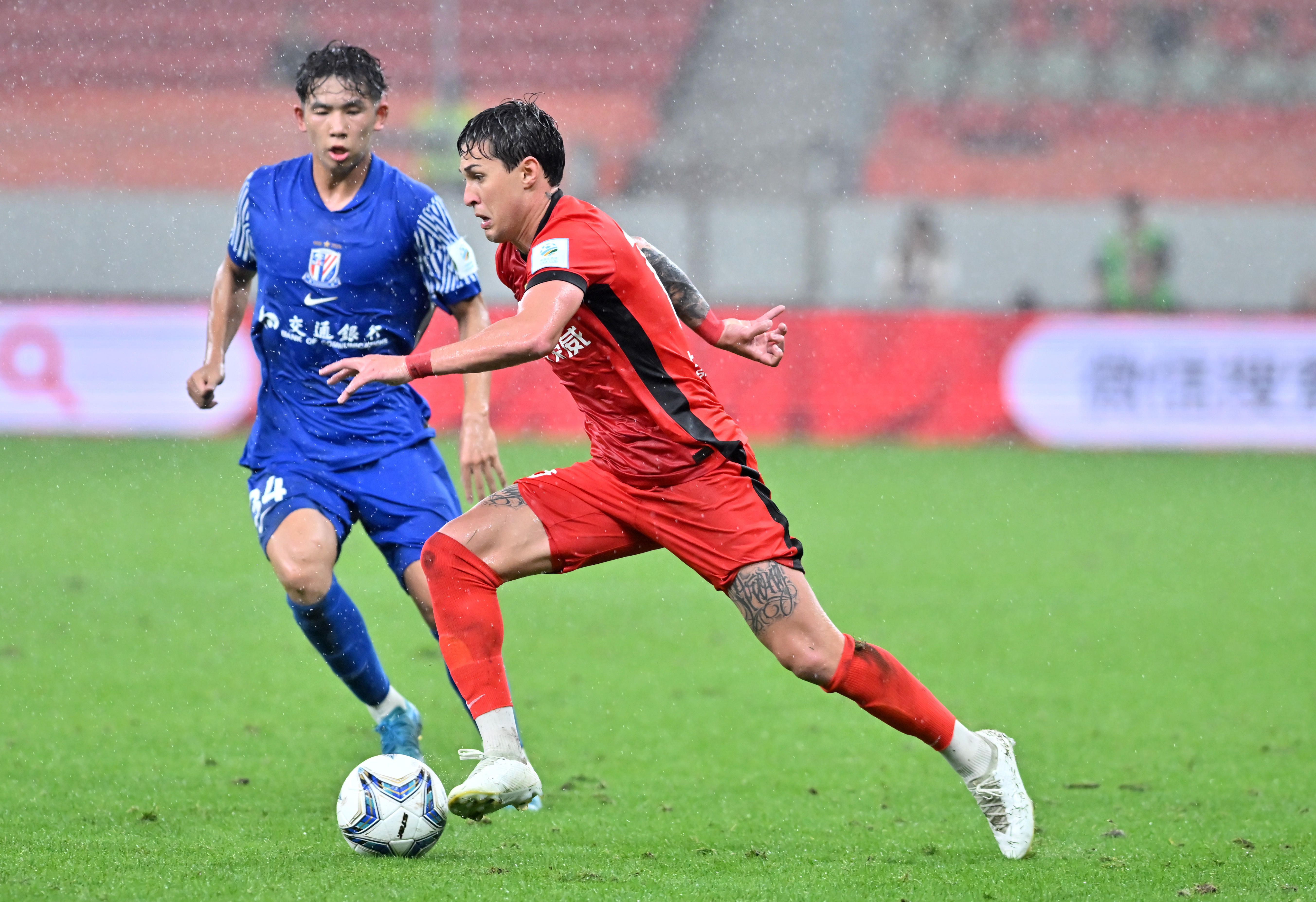 详细阅读:yy易游下载关于国际比赛日上海申花防线松动——欧超杯节点到来,更衣室稳定,数据趋势出现新变化的信息 yy易游下载关于国际比赛日上海申花防线松动——欧超杯节点到来,更衣室稳定,数据趋势出现新变化的信息